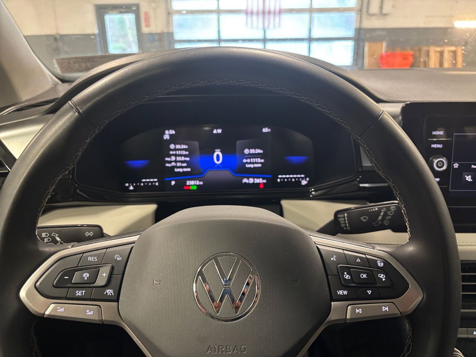 Thumbnail: 2025 Volkswagen Taos - 25