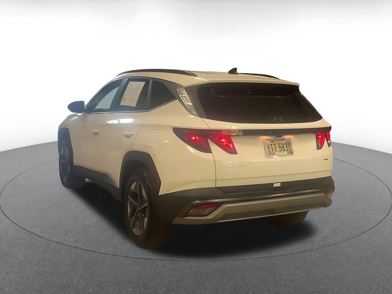 Thumbnail: 2026 Hyundai Tucson - 10
