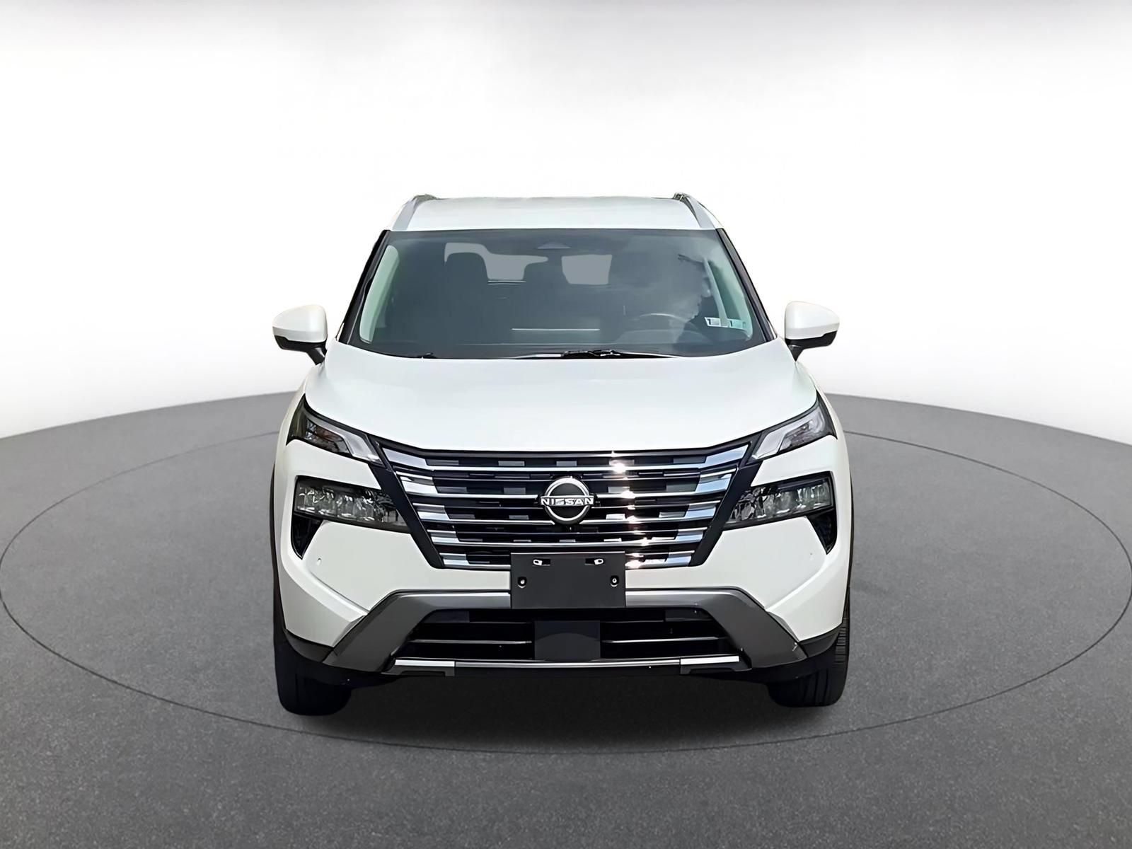 Thumbnail: 2026 Nissan Rogue - 4