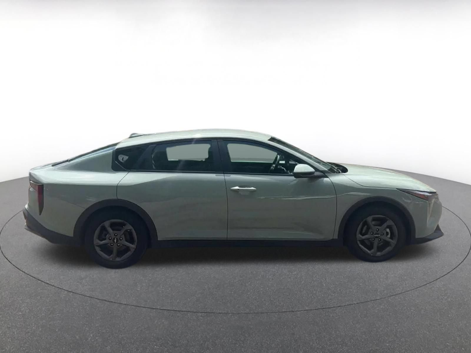 Thumbnail: 2025 Kia K4 - 13