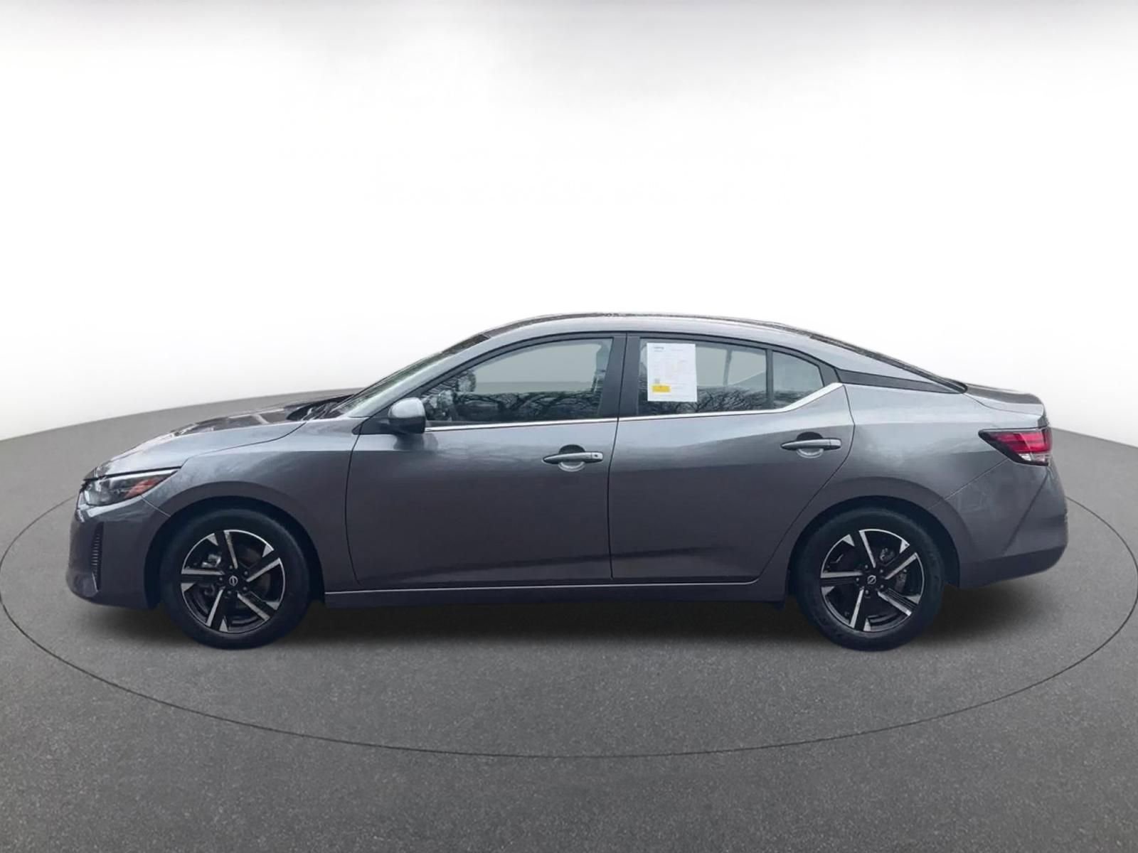 Thumbnail: 2025 Nissan Sentra - 9