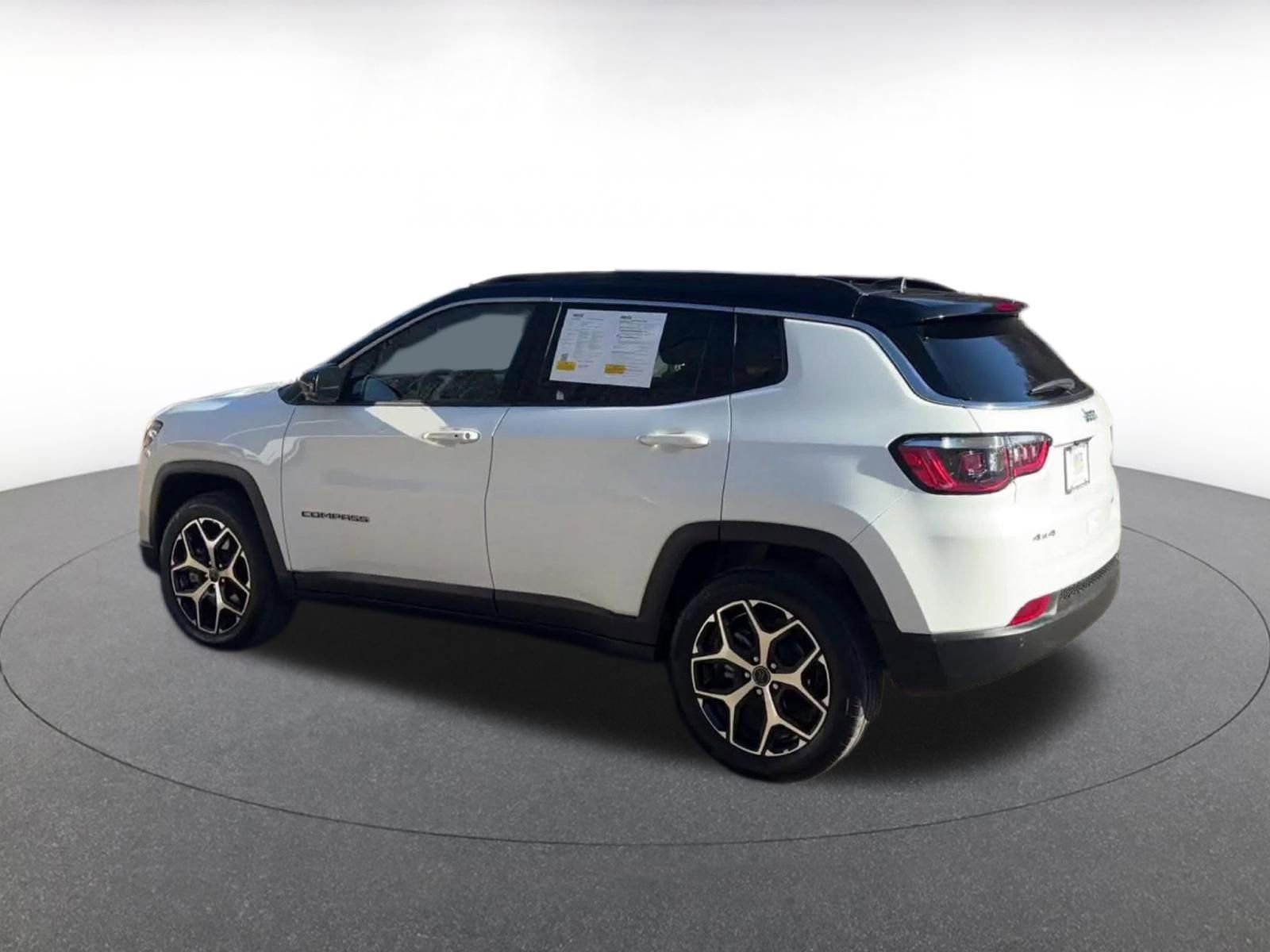 Thumbnail: 2025 Jeep Compass - 10