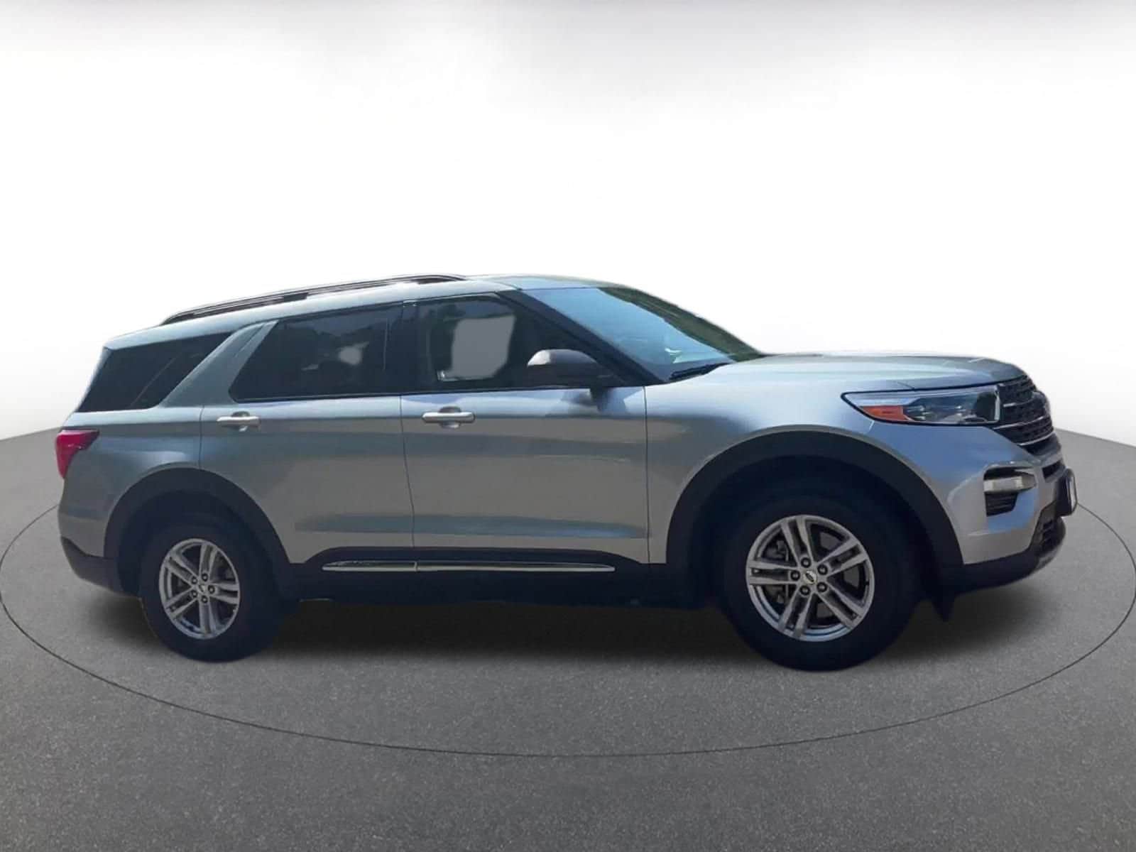 Thumbnail: 2023 Ford Explorer - 16