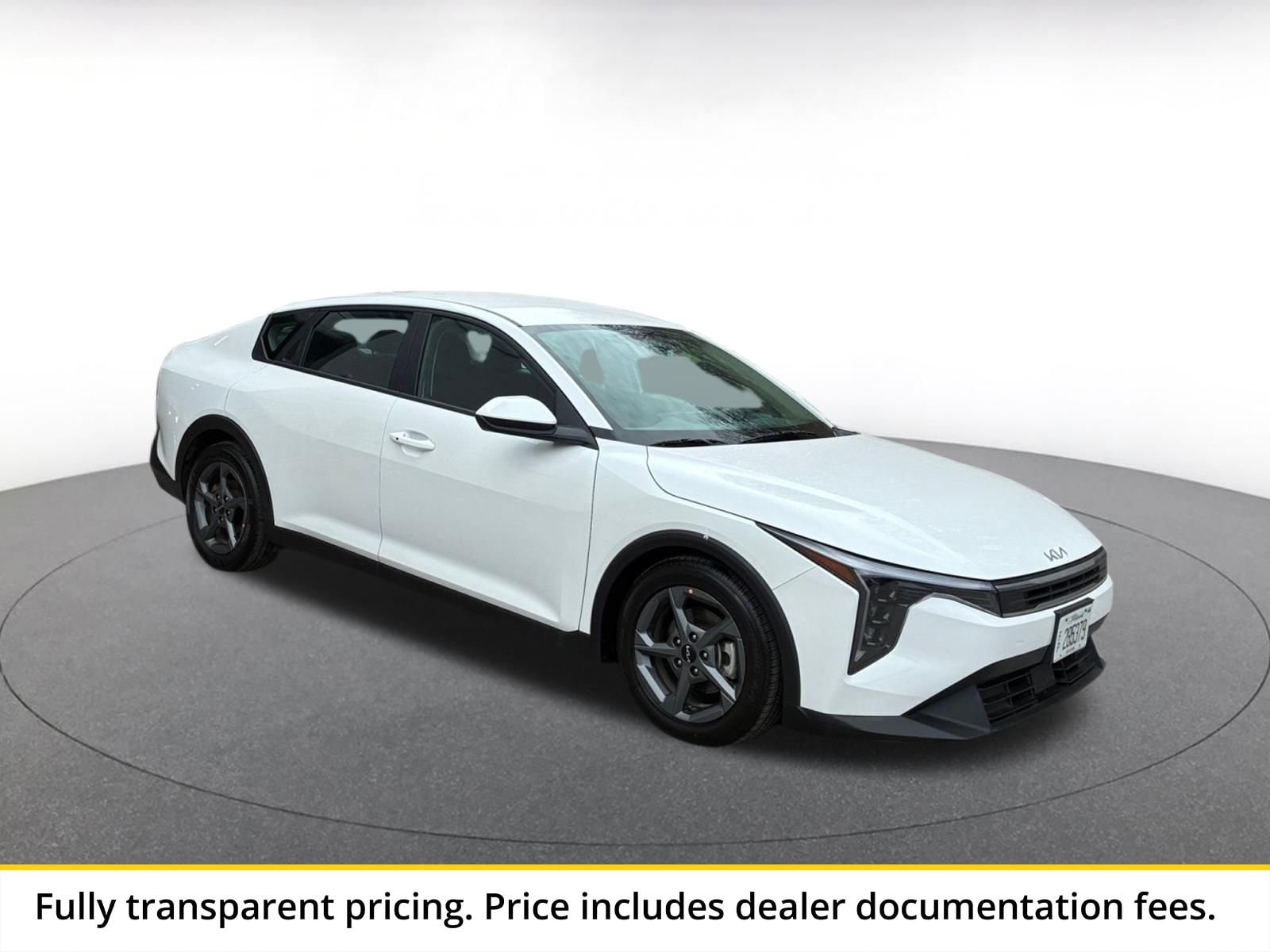 Thumbnail: 2025 Kia K4 - 1