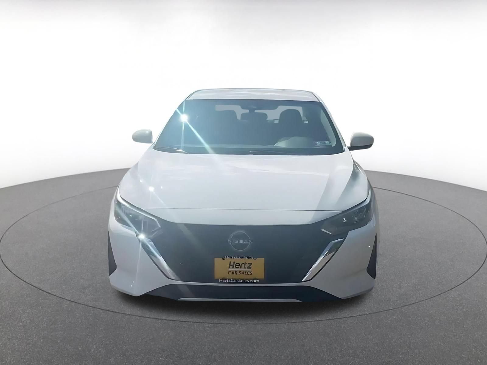 Thumbnail: 2025 Nissan Sentra - 3