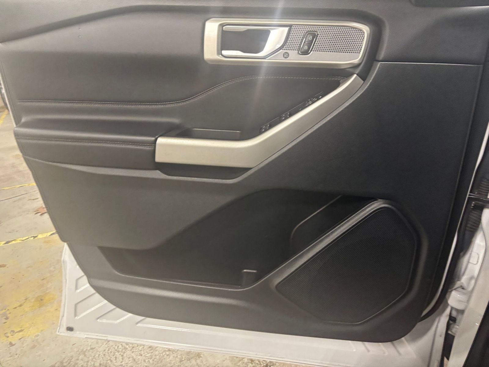 Thumbnail: 2023 Ford Explorer - 20