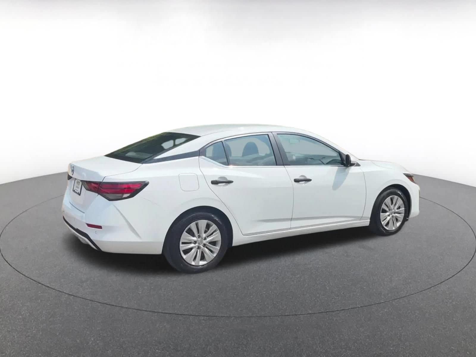 Thumbnail: 2025 Nissan Sentra - 14