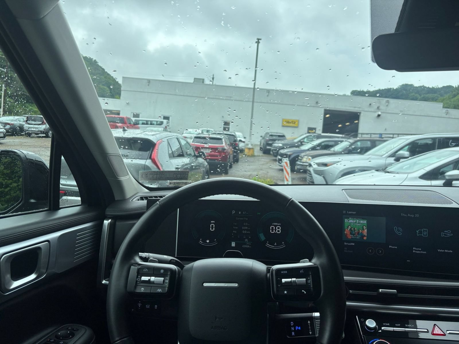 Thumbnail: 2025 Hyundai Santa Fe - 32
