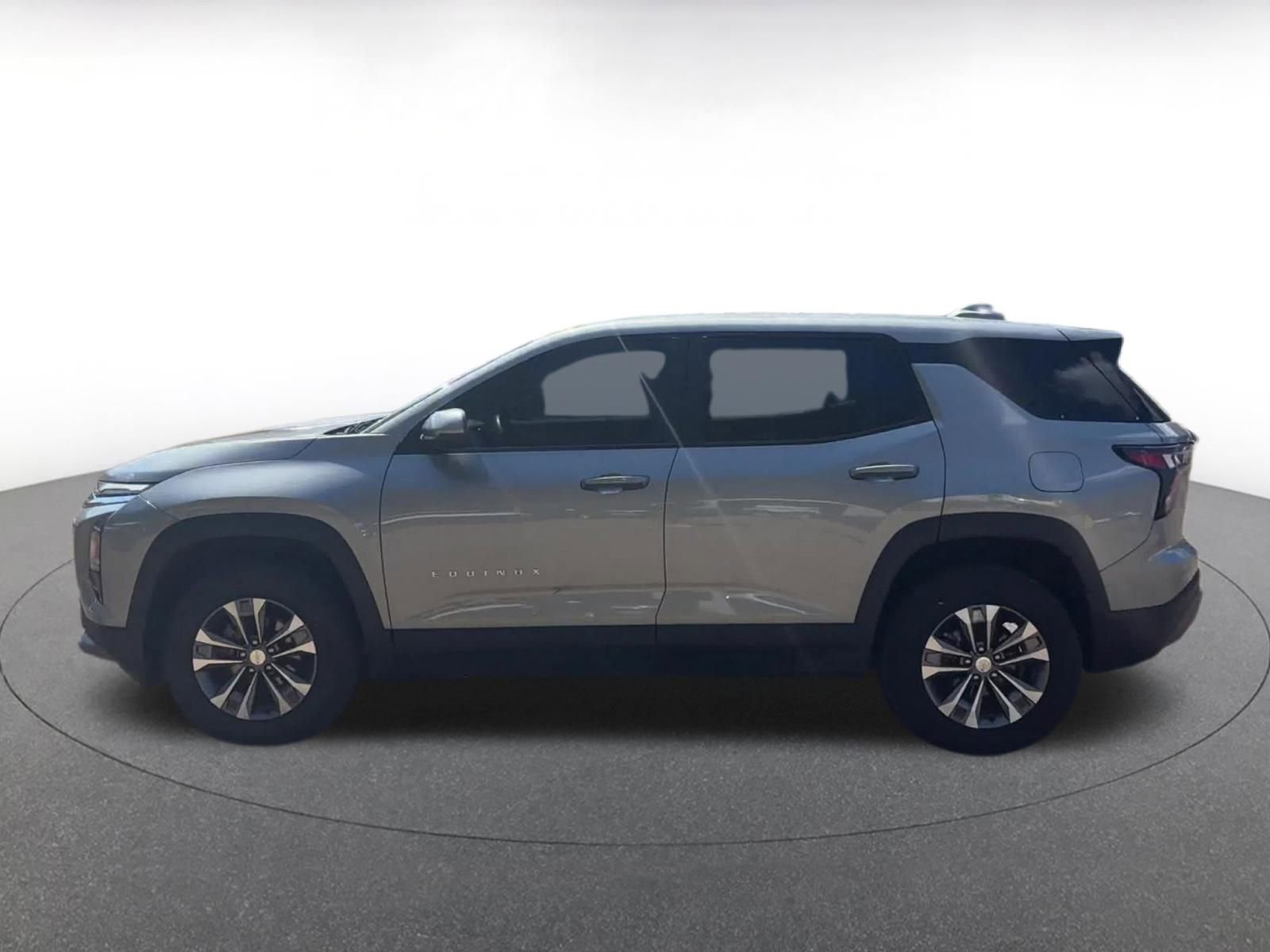 Thumbnail: 2025 Chevrolet Equinox - 9