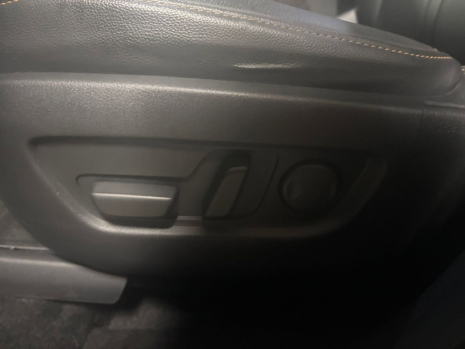 Thumbnail: 2025 Mazda CX-90 - 24