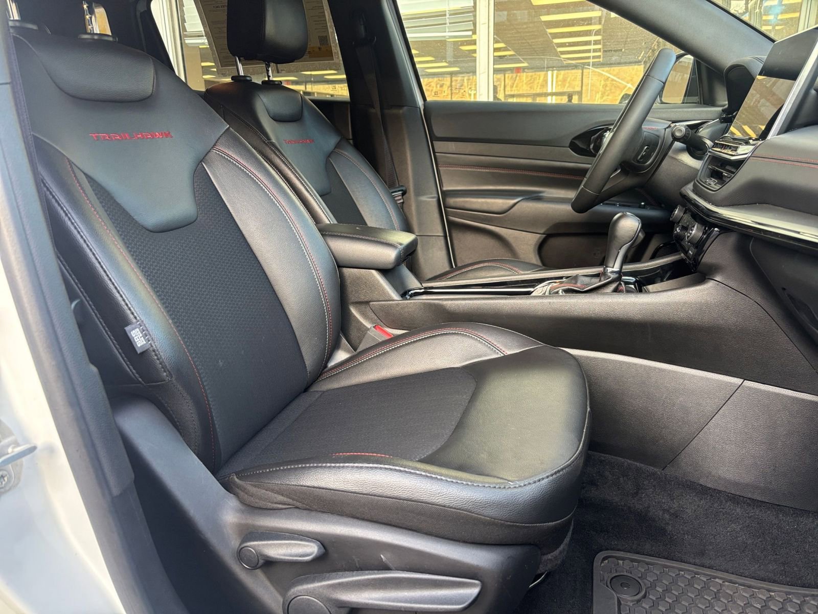 Thumbnail: 2025 Jeep Compass - 29