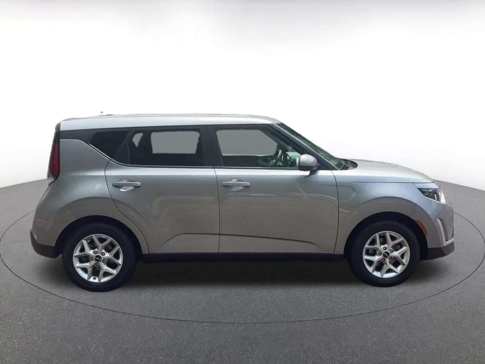 Thumbnail: 2025 Kia Soul - 16