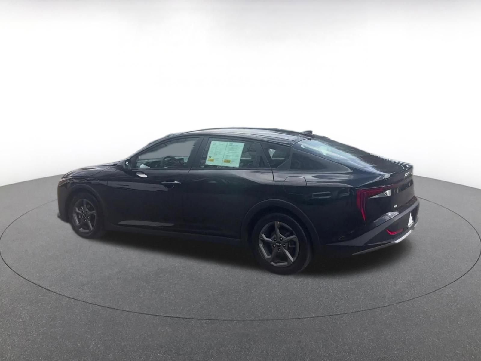 Thumbnail: 2025 Kia K4 - 9