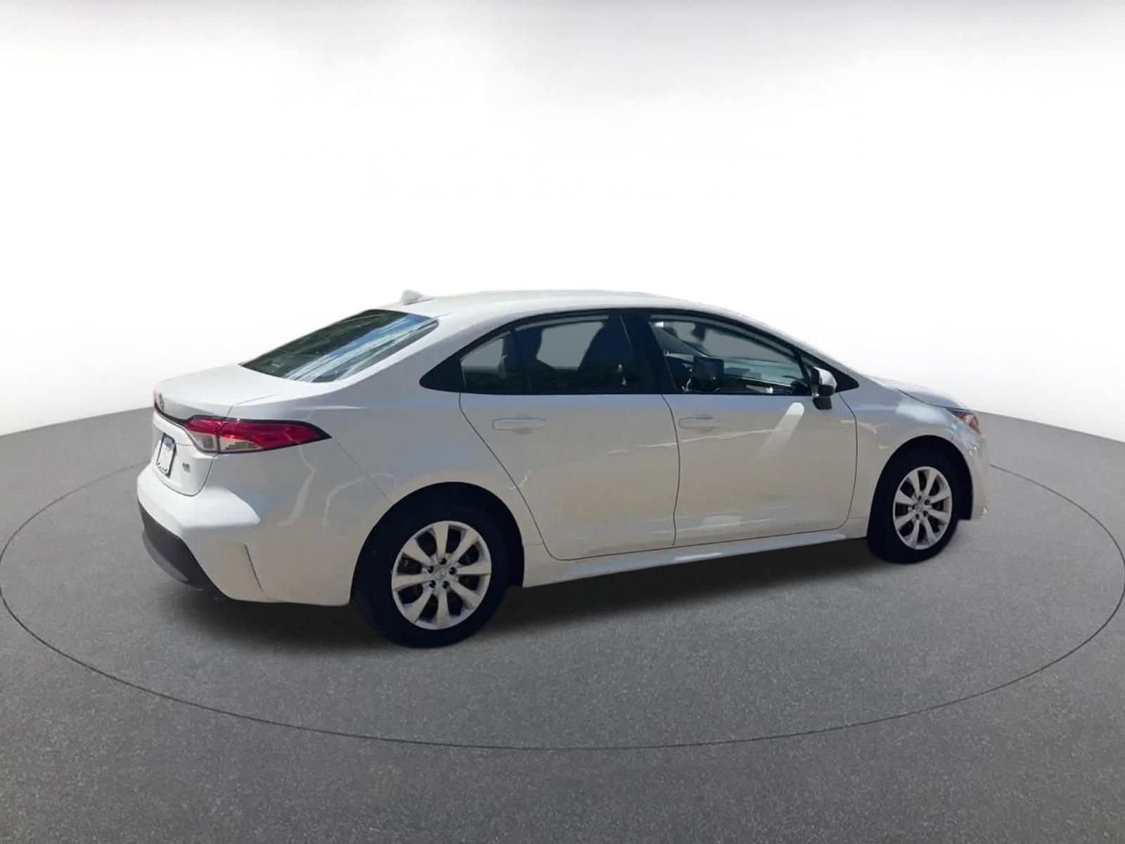 Thumbnail: 2024 Toyota Corolla - 15