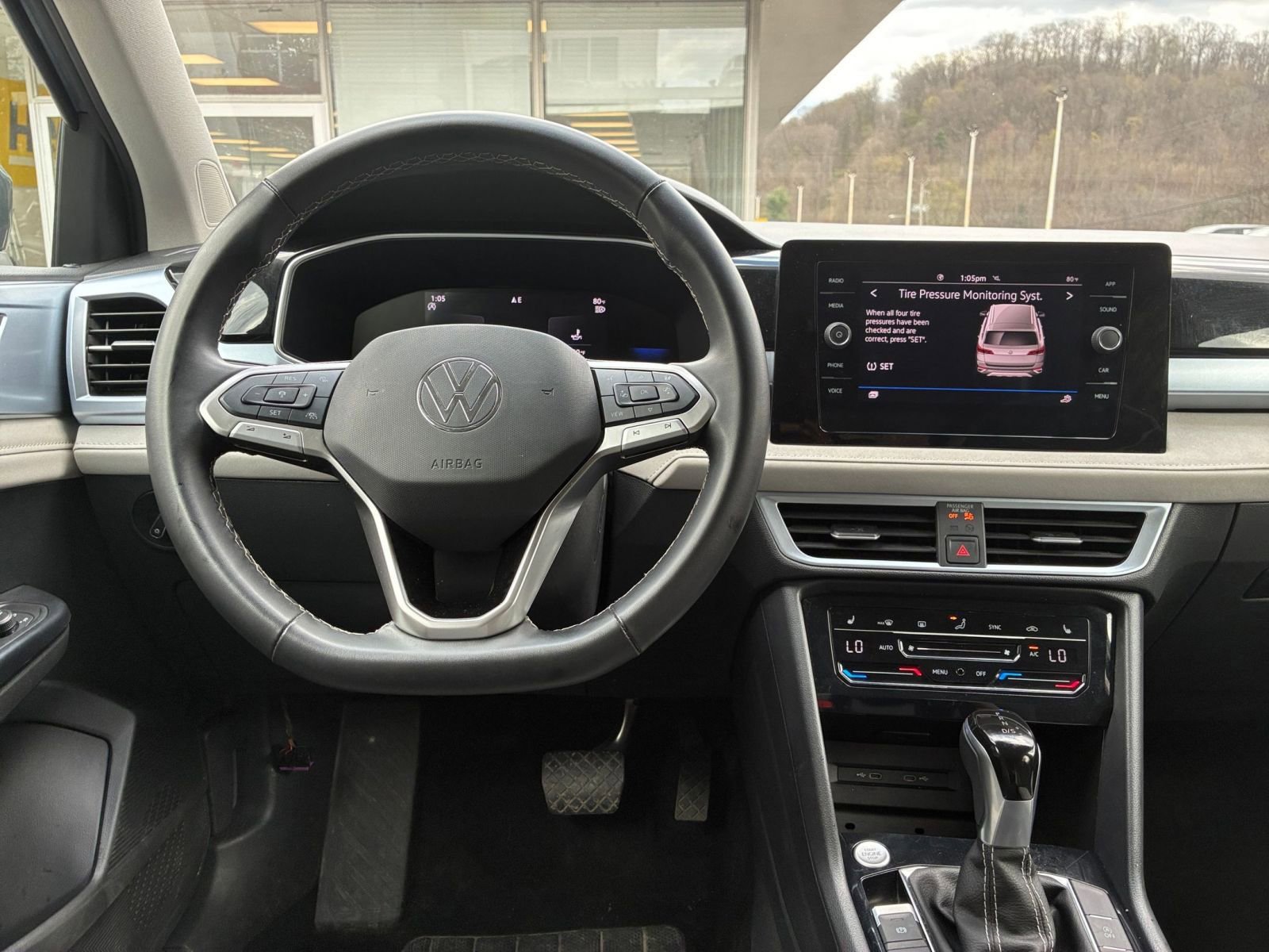 Thumbnail: 2025 Volkswagen Taos - 35