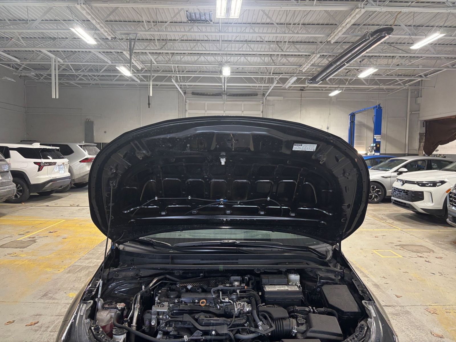 Thumbnail: 2025 Toyota Corolla - 31