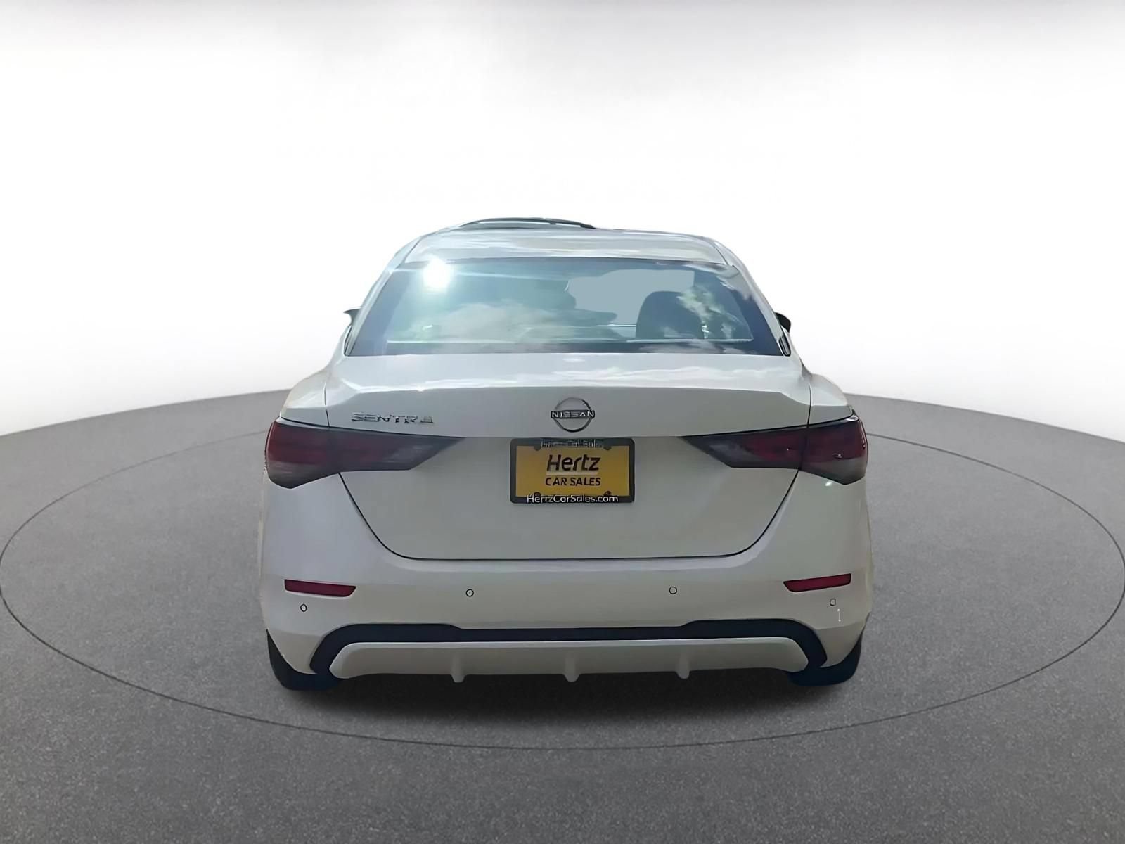 Thumbnail: 2025 Nissan Sentra - 12