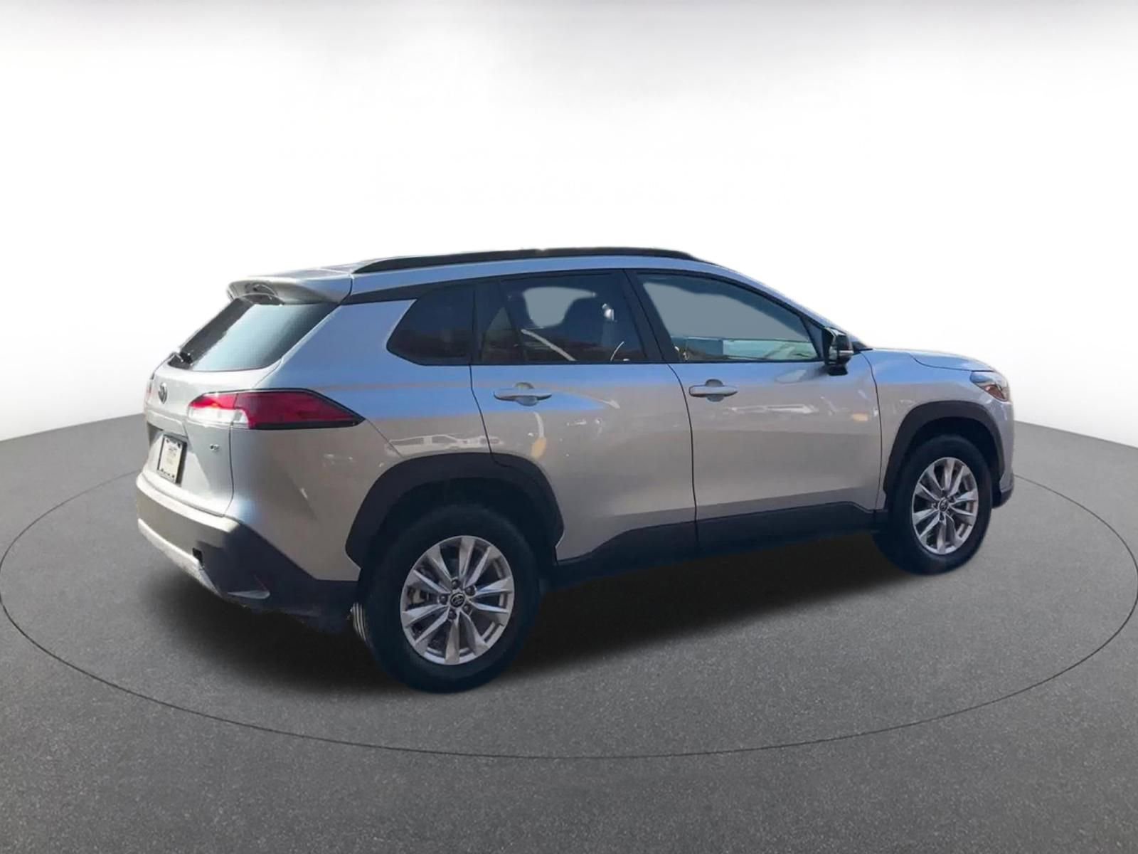 Thumbnail: 2025 Toyota Corolla Cross - 15