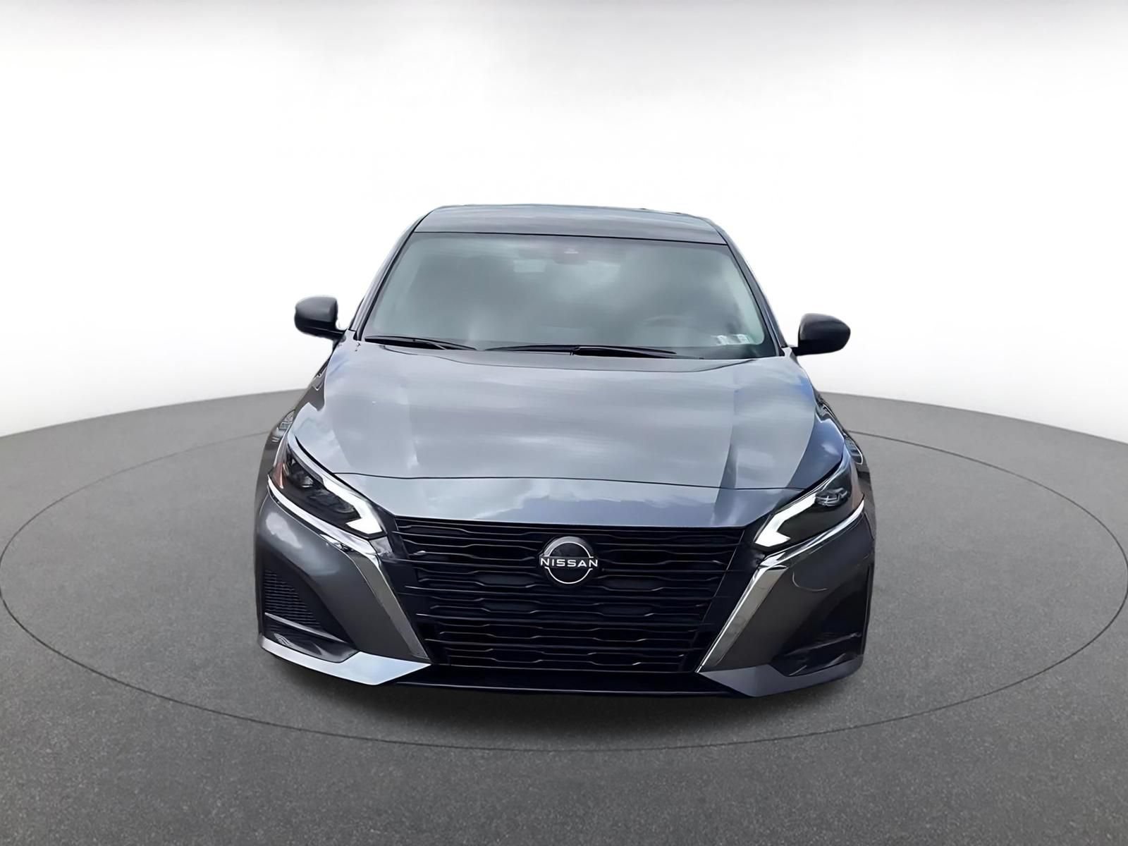 Thumbnail: 2025 Nissan Altima - 4