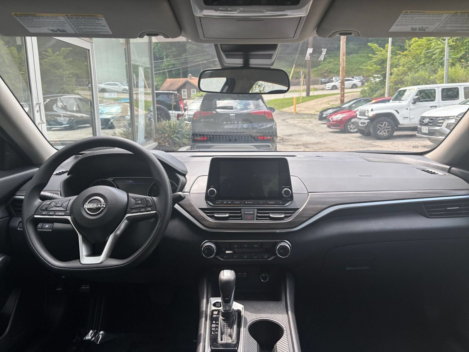 Thumbnail: 2026 Nissan Altima - 32