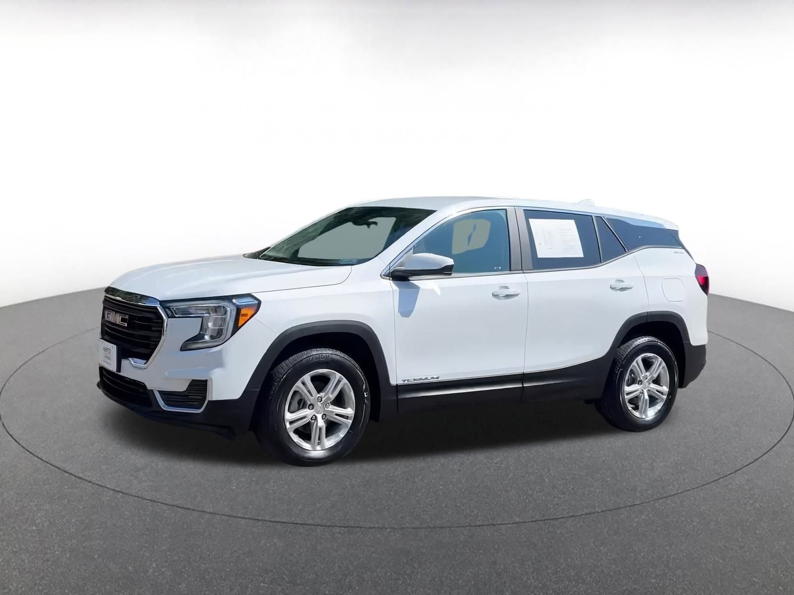 Thumbnail: 2024 GMC Terrain - 8
