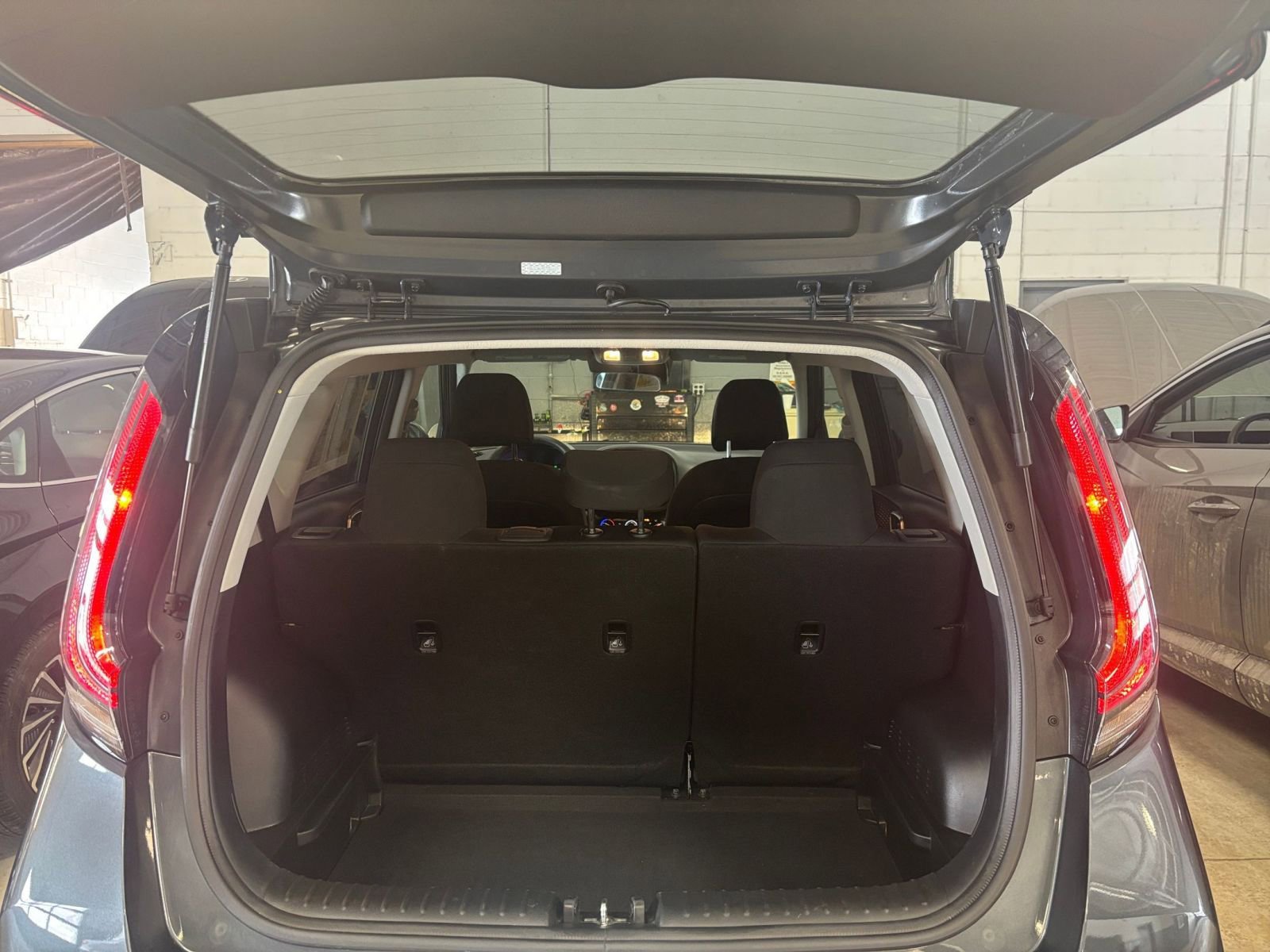 Thumbnail: 2025 Kia Soul - 29