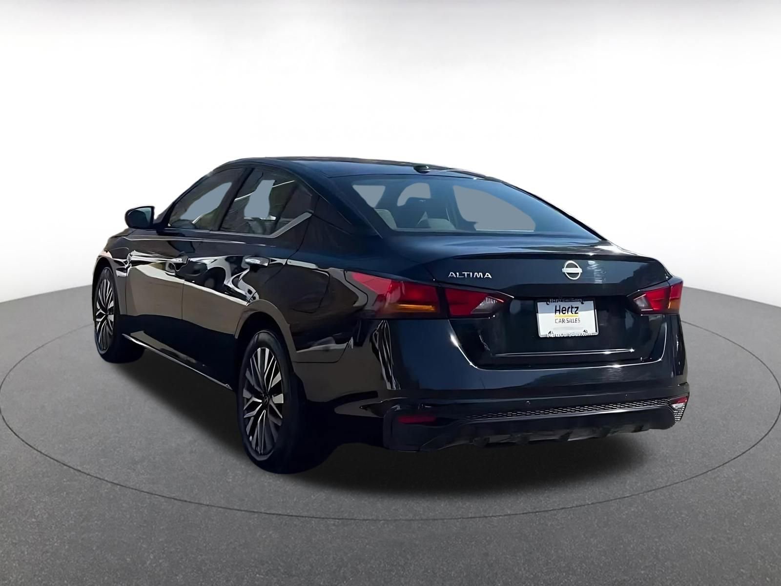 Thumbnail: 2025 Nissan Altima - 11