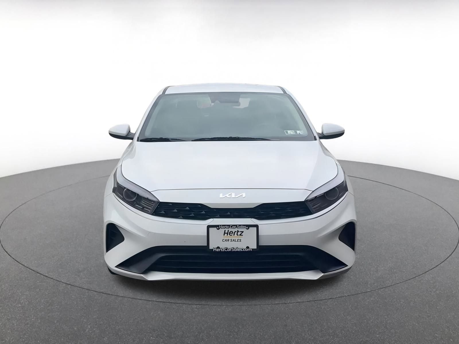 Thumbnail: 2024 Kia Forte - 5