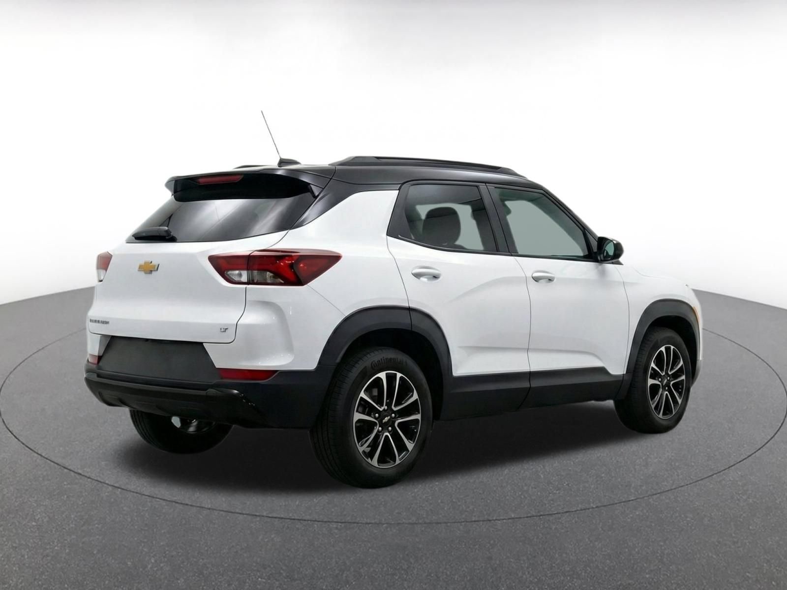 Thumbnail: 2025 Chevrolet TrailBlazer - 8