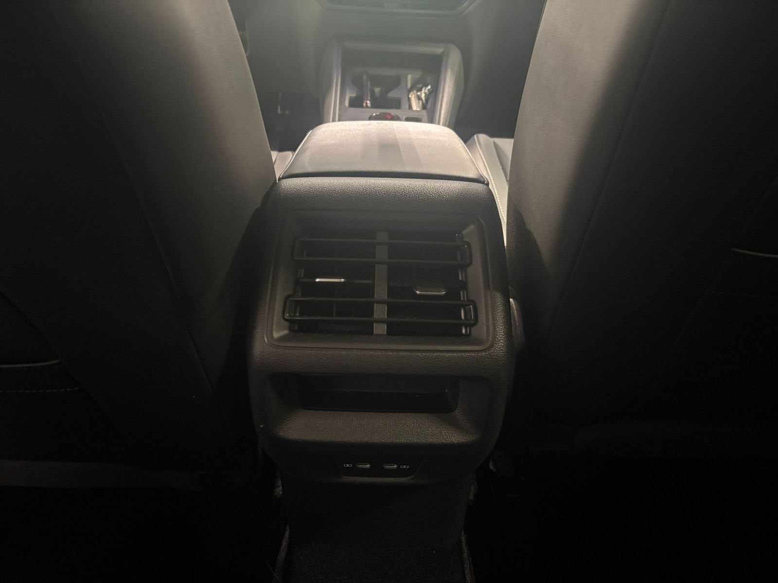 Thumbnail: 2026 Volkswagen Tiguan - 24