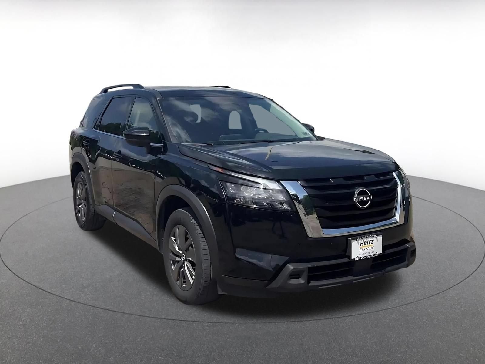 Thumbnail: 2025 Nissan Pathfinder - 3