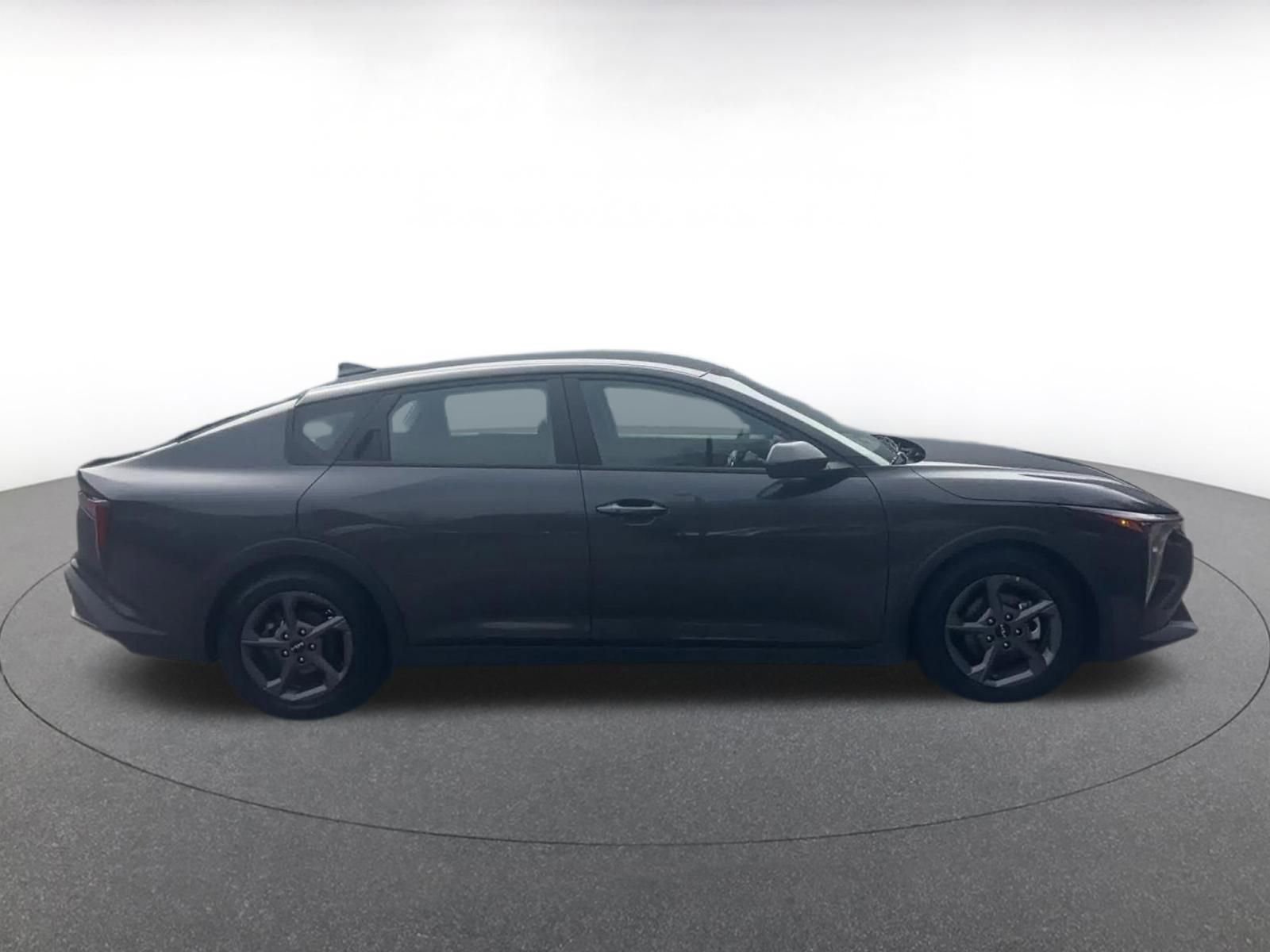 Thumbnail: 2025 Kia K4 - 16