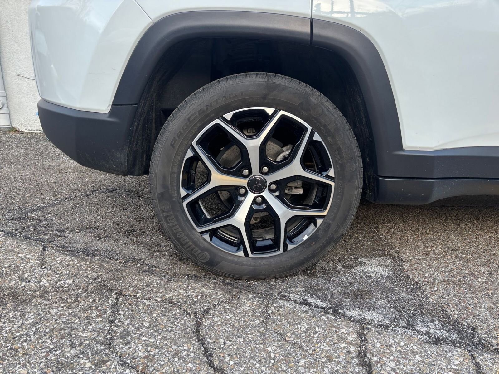 Thumbnail: 2025 Jeep Compass - 31