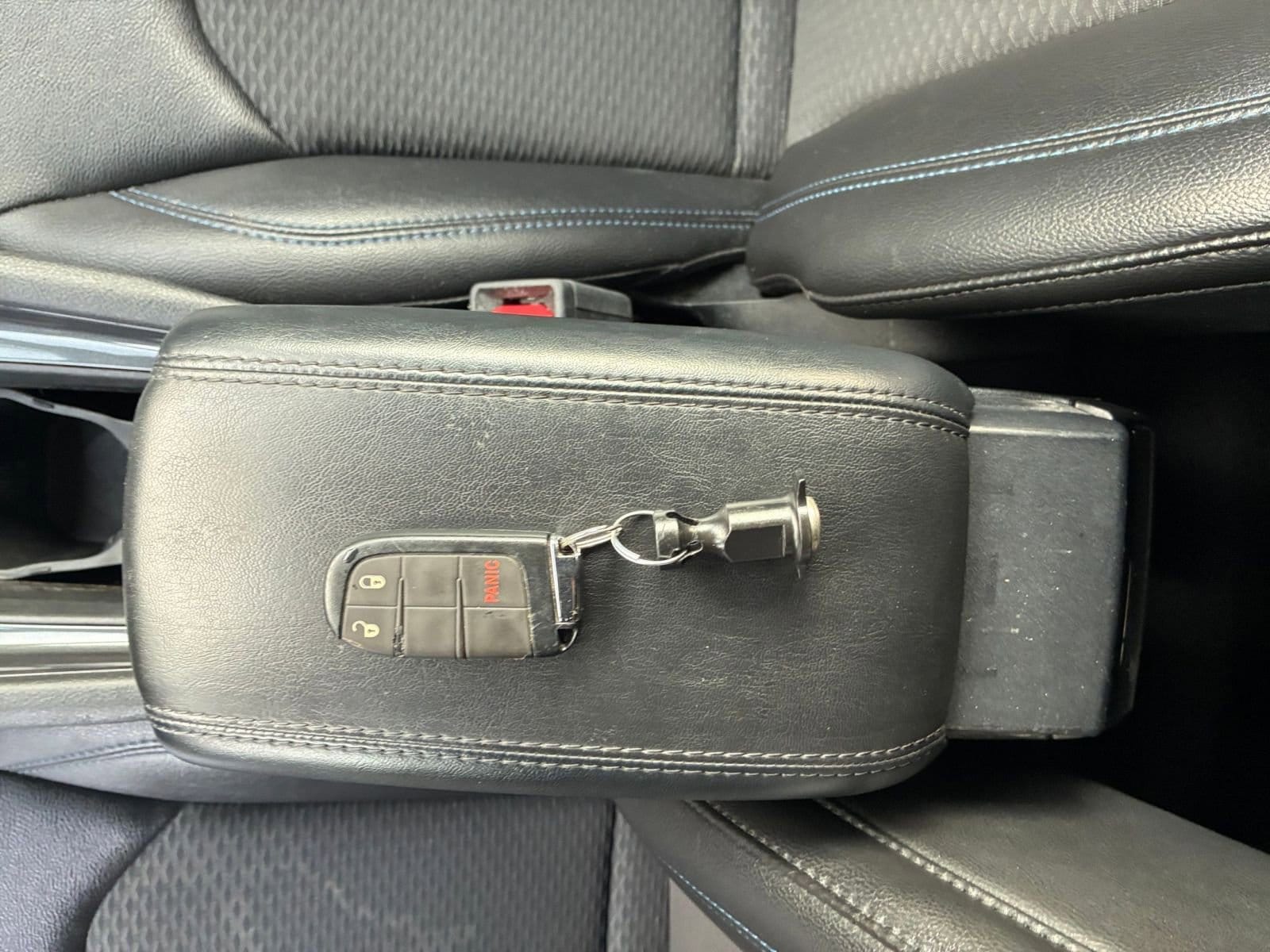 Thumbnail: 2023 Jeep Compass - 21