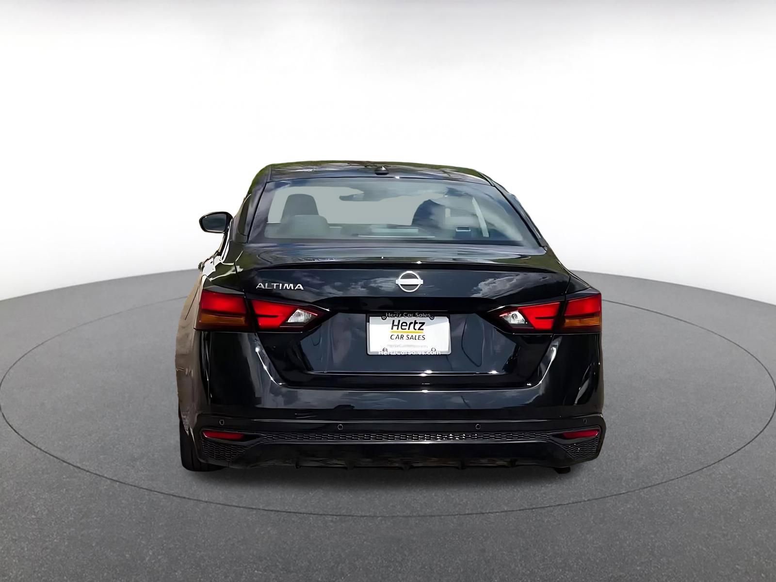 Thumbnail: 2025 Nissan Altima - 12