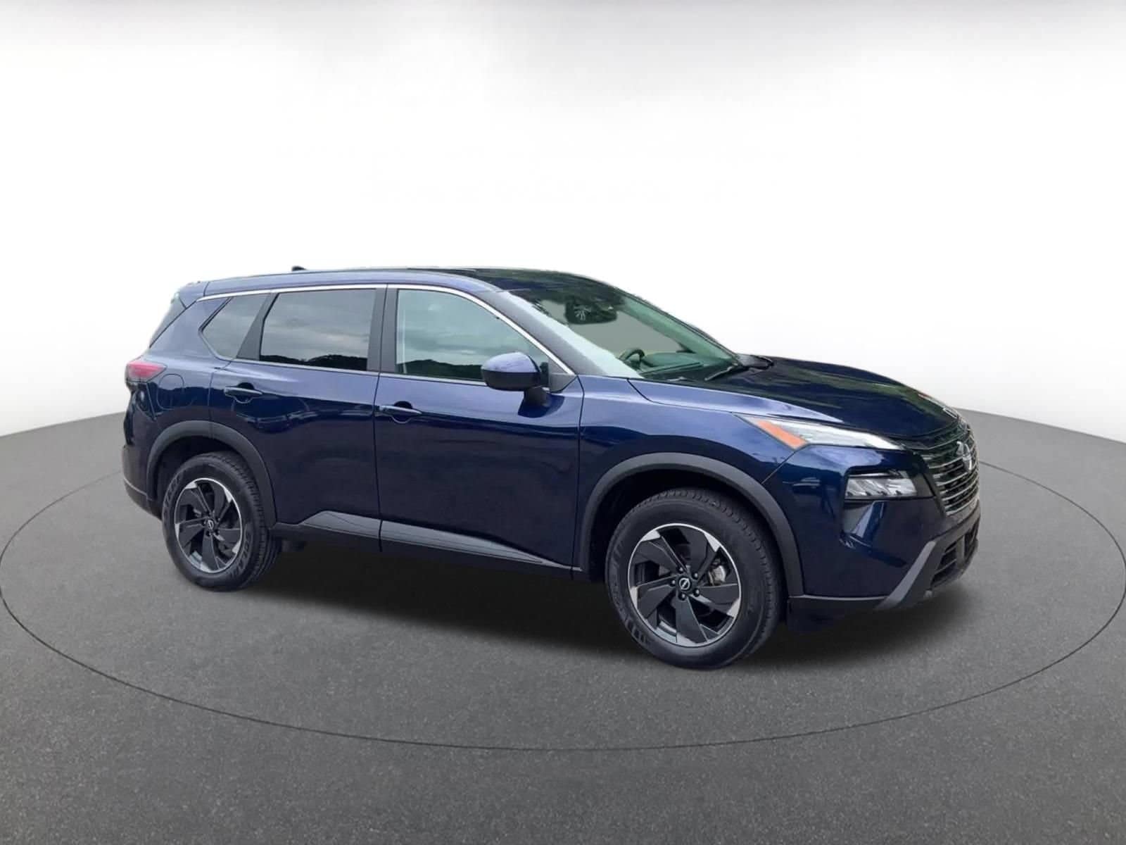 Thumbnail: 2025 Nissan Rogue - 2