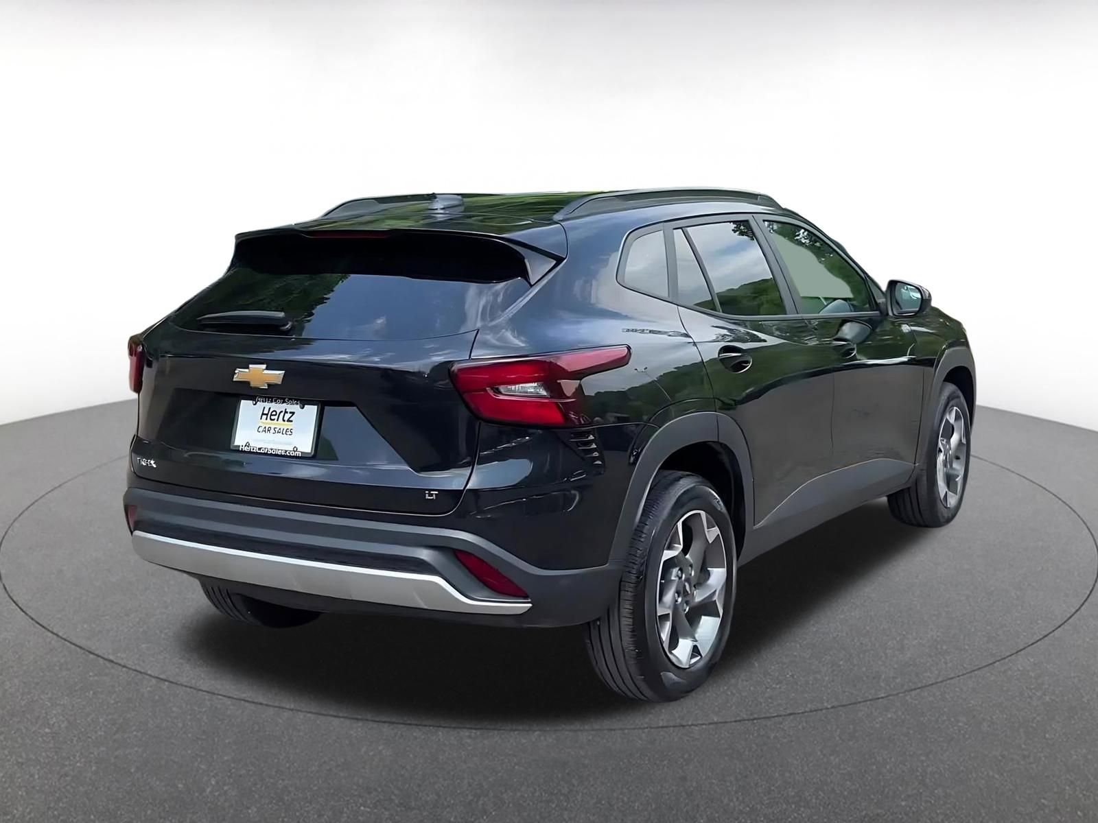 Thumbnail: 2025 Chevrolet Trax - 15