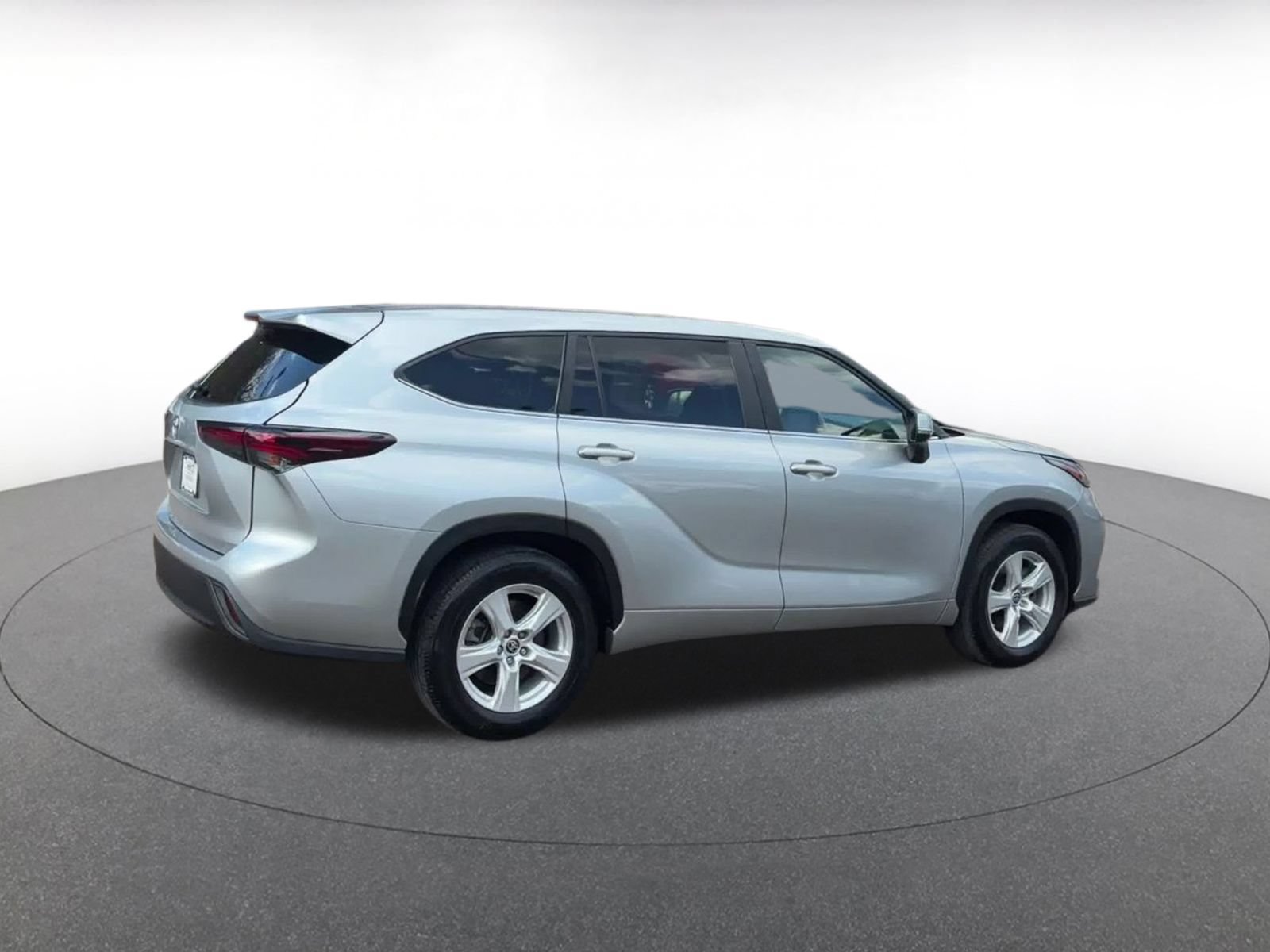 Thumbnail: 2025 Toyota Highlander - 9