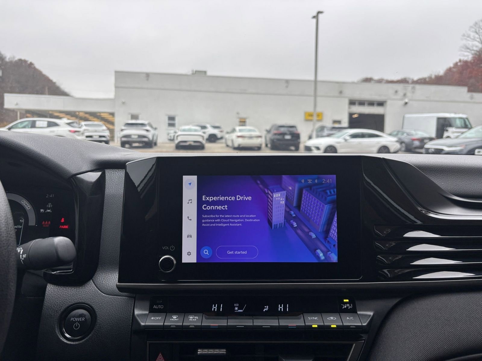 Thumbnail: 2025 Toyota Camry - 18