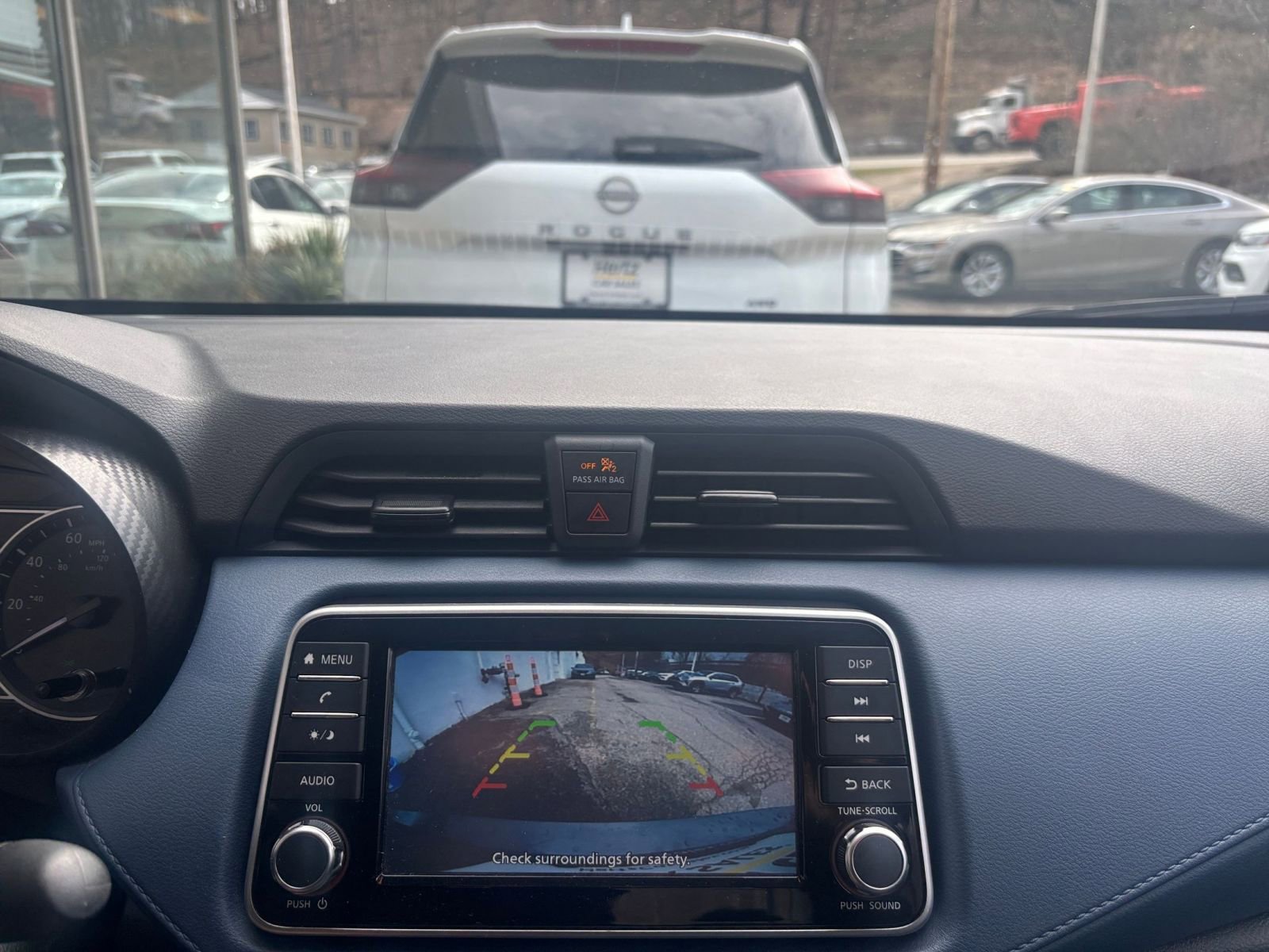 Thumbnail: 2025 Nissan Versa - 23