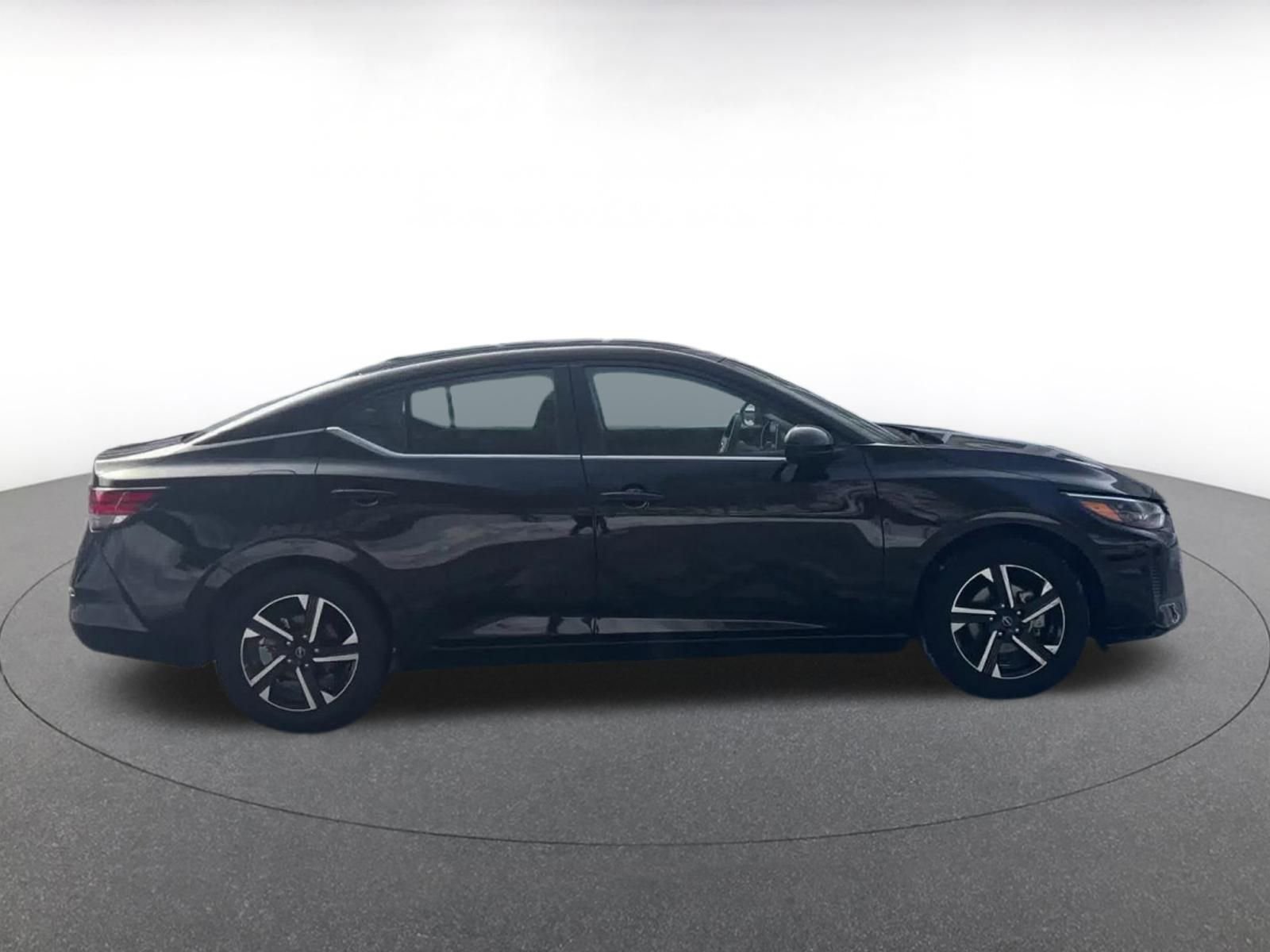 Thumbnail: 2025 Nissan Sentra - 15