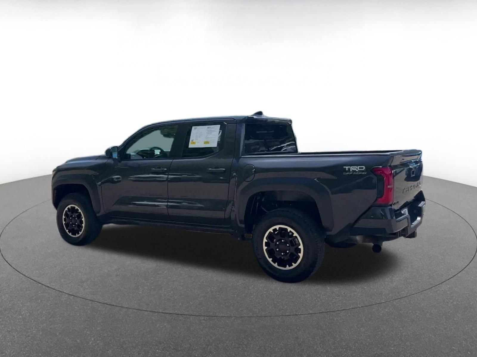 Thumbnail: 2025 Toyota Tacoma - 10