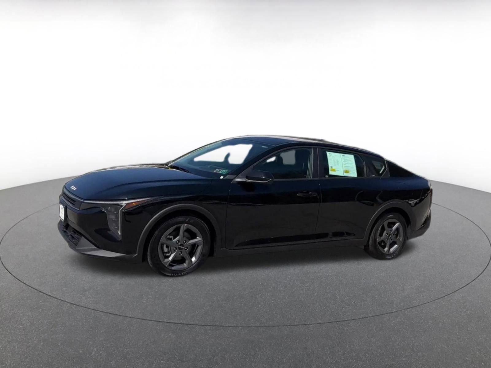 Thumbnail: 2025 Kia K4 - 8