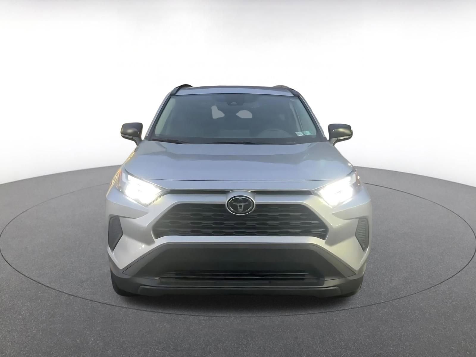 Thumbnail: 2025 Toyota RAV4 - 4