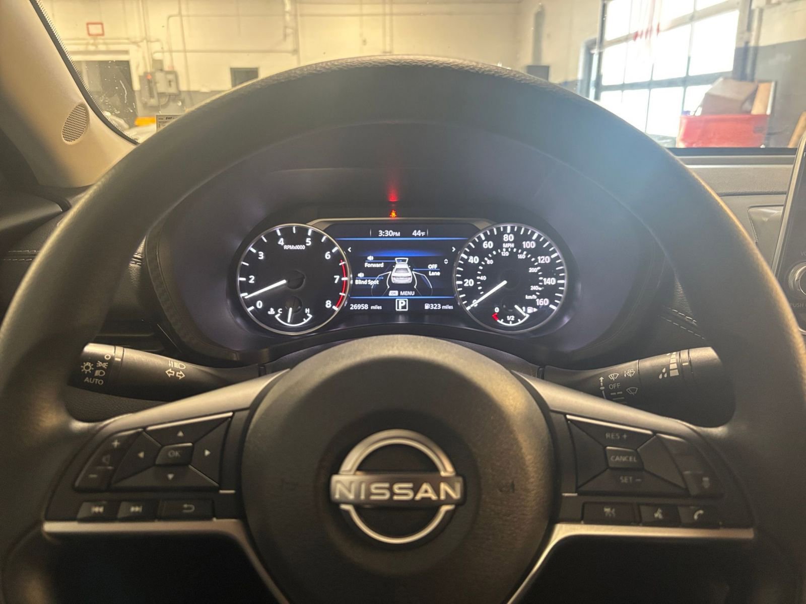 Thumbnail: 2025 Nissan Sentra - 25