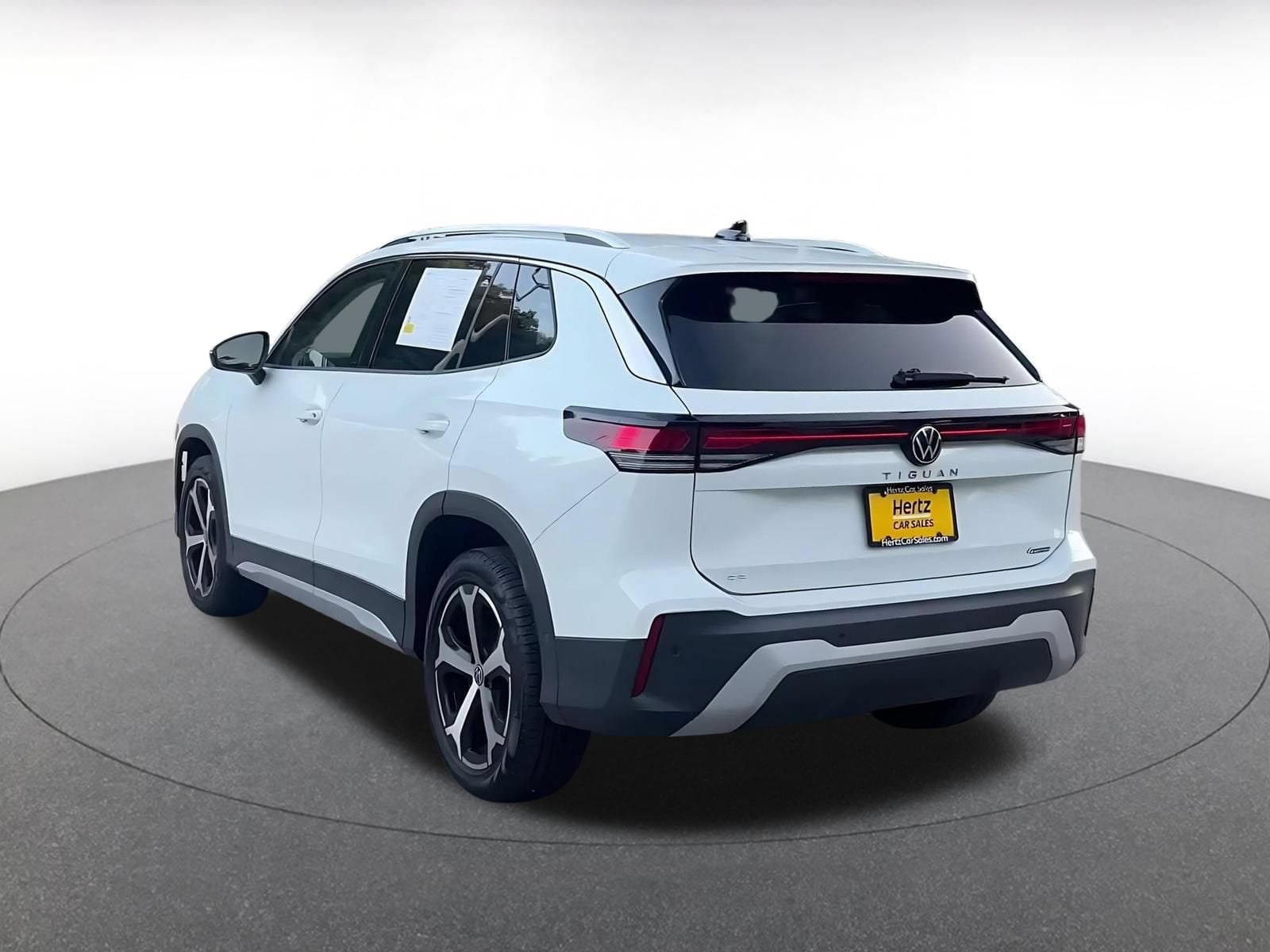 Thumbnail: 2026 Volkswagen Tiguan - 10