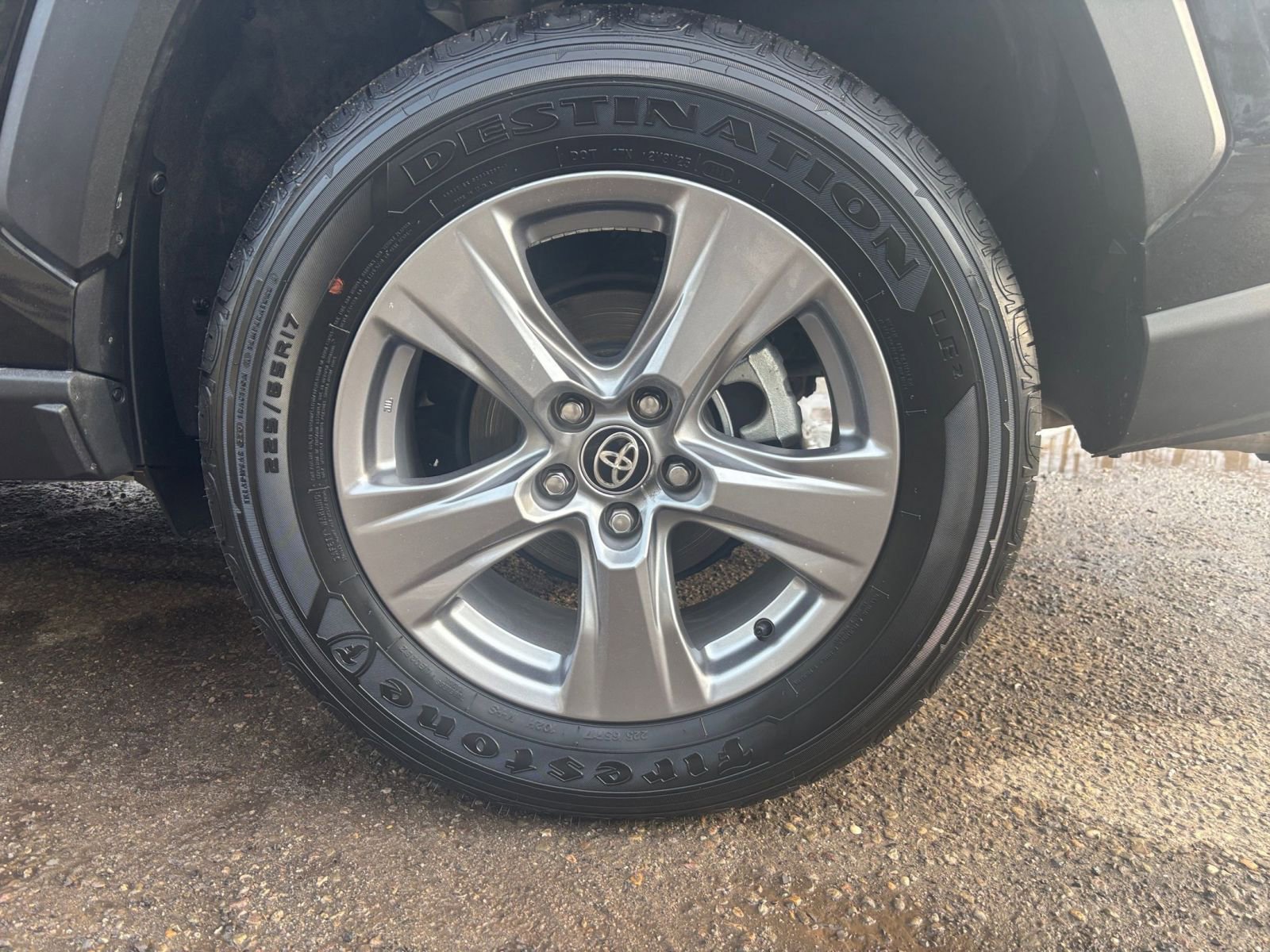 Thumbnail: 2025 Toyota RAV4 - 29