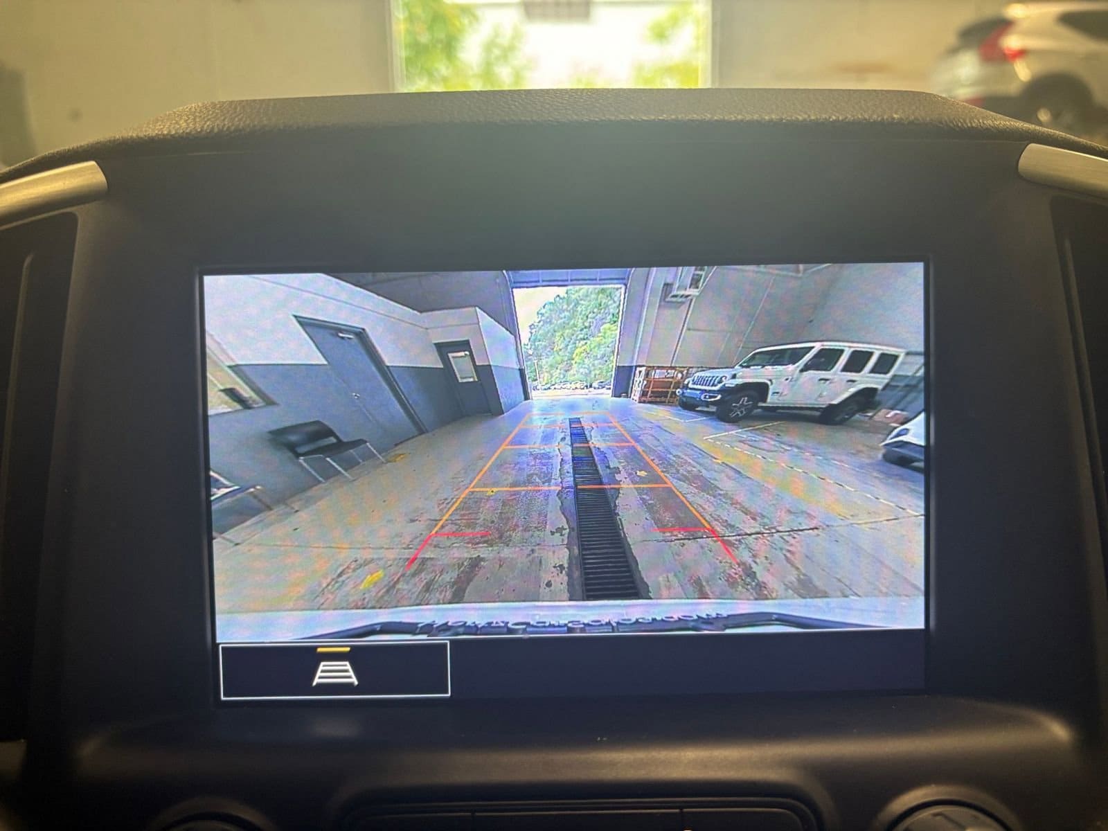 Thumbnail: 2024 GMC Terrain - 17