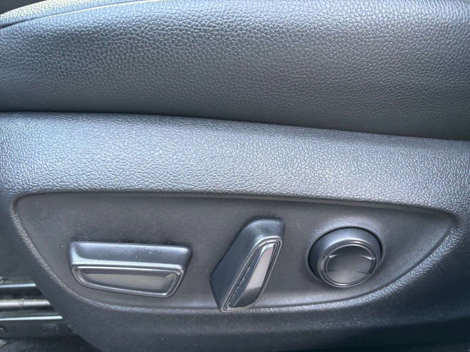 Thumbnail: 2025 Toyota Grand Highlander - 28