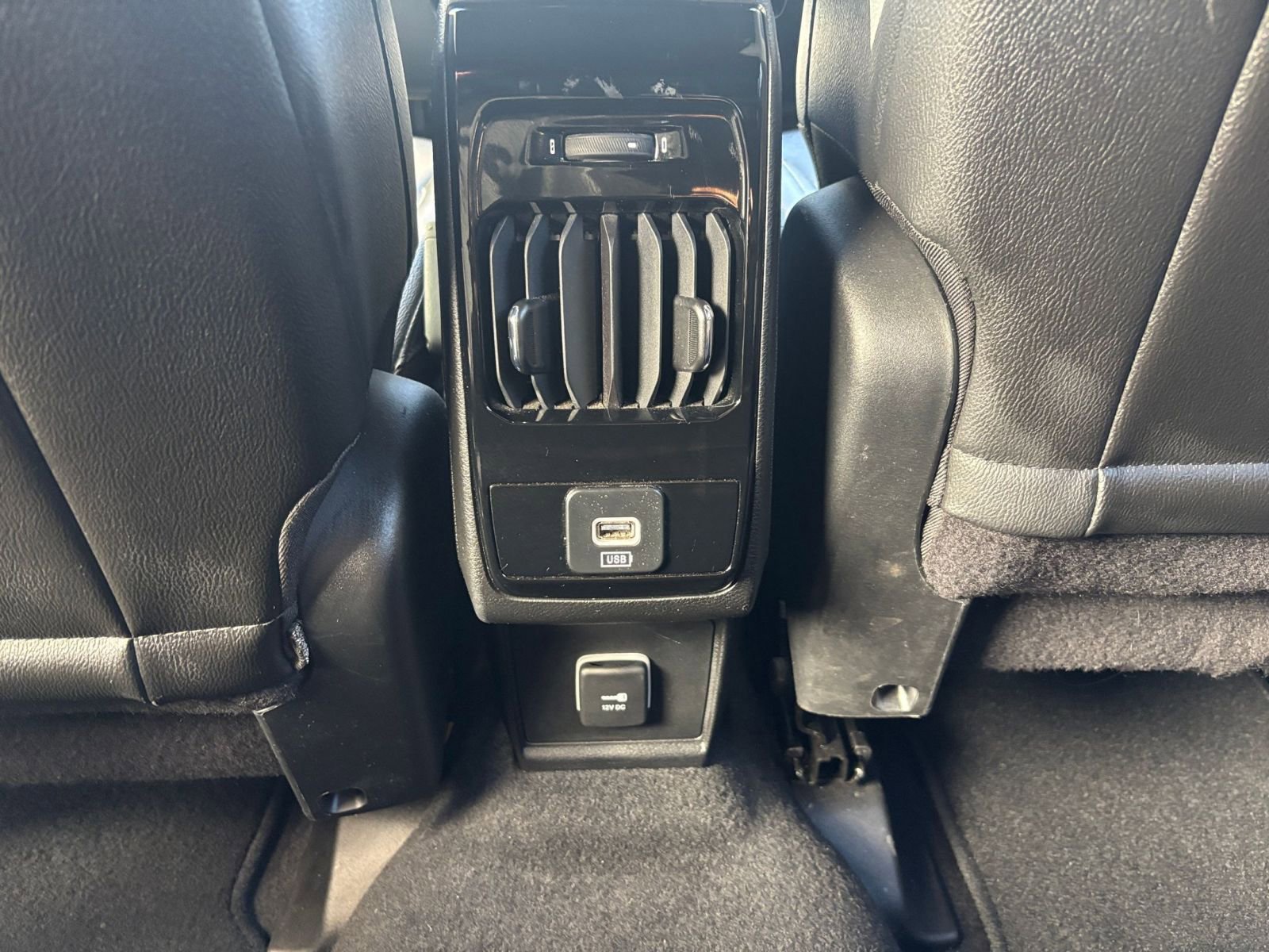 Thumbnail: 2025 Jeep Compass - 23